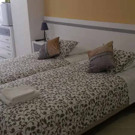 Pensión Oskar's Tavira